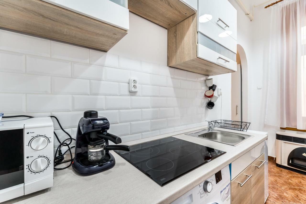 Bpr Cozy Rosie Apartment Budapest Eksteriør bilde
